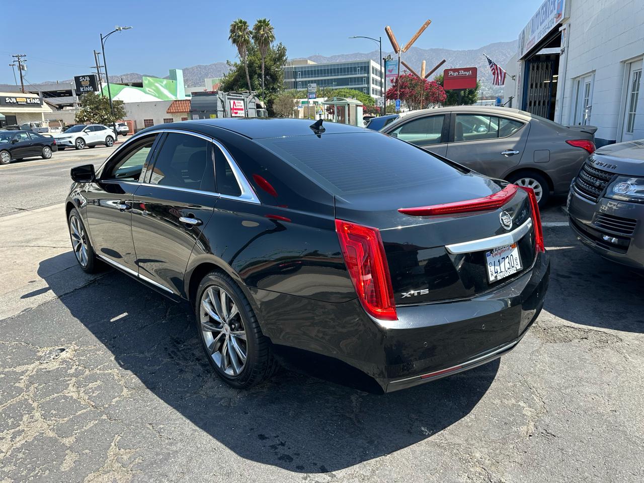 Cadillac XTS 4dr Sdn FWD 2014