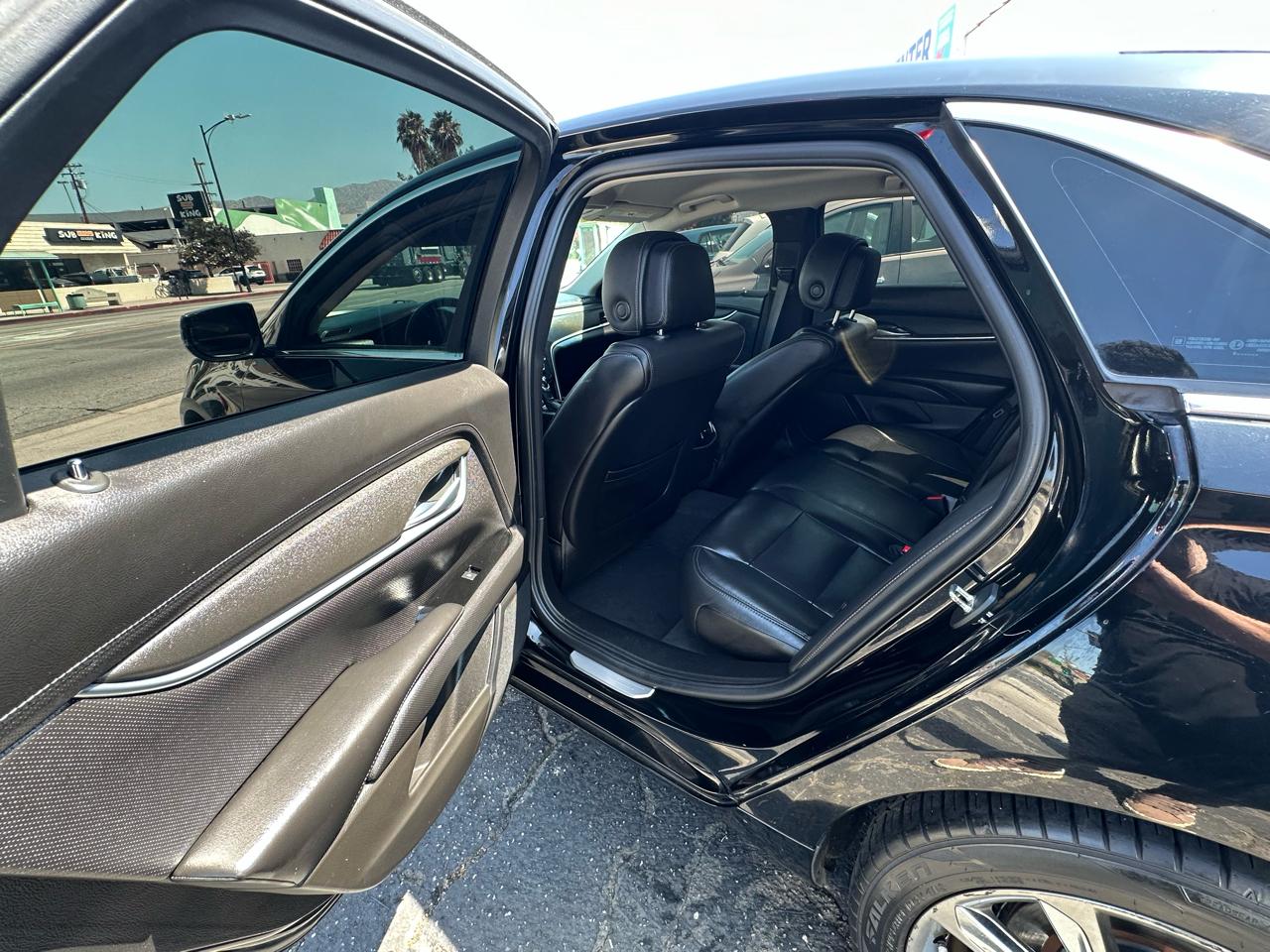 Cadillac XTS 4dr Sdn FWD 2014