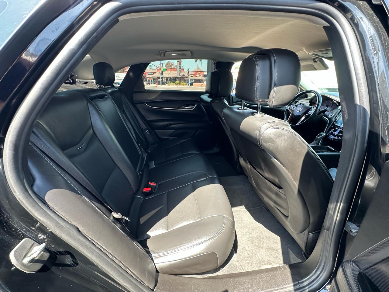 Cadillac XTS 4dr Sdn FWD 2014