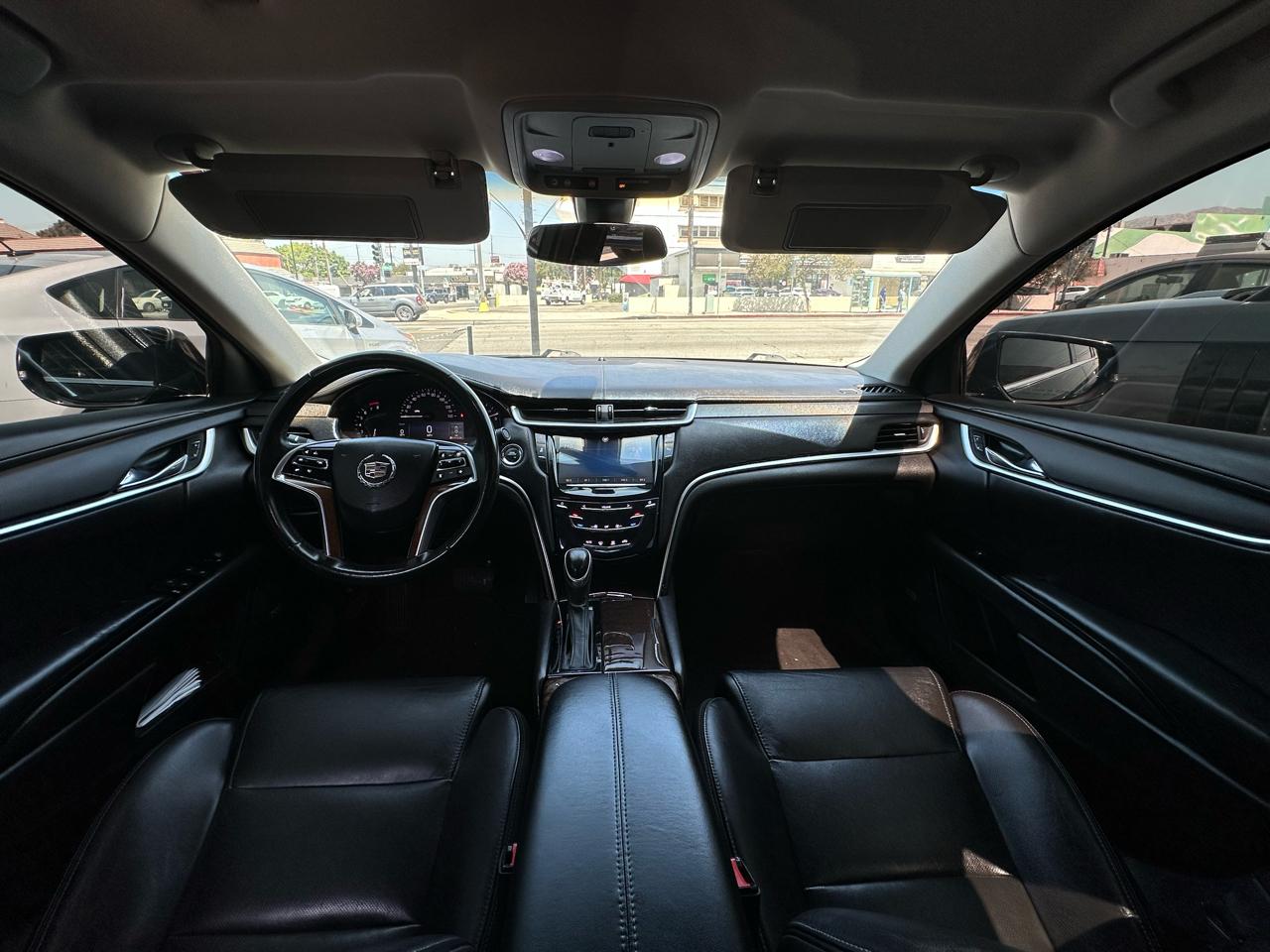 Cadillac XTS 4dr Sdn FWD 2014