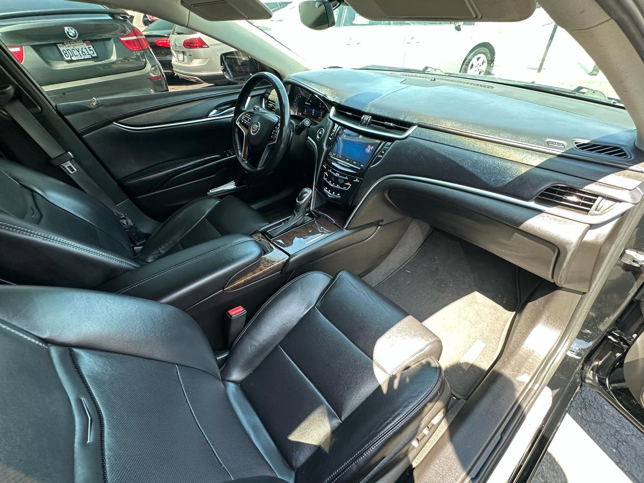 Cadillac XTS 4dr Sdn FWD 2014