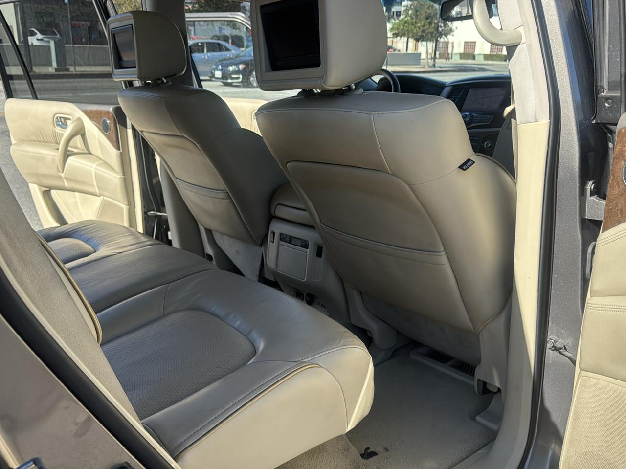 Infiniti QX80 2WD 4dr 2015
