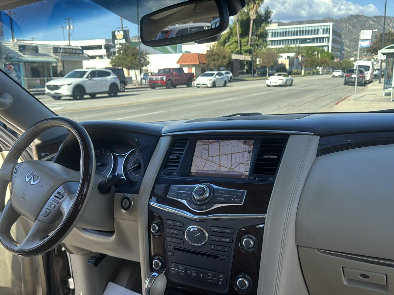 Infiniti QX80 2WD 4dr 2015