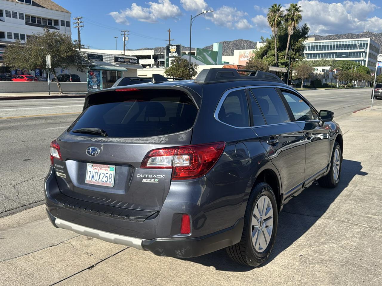 Subaru Outback 2.5i Premium 2017