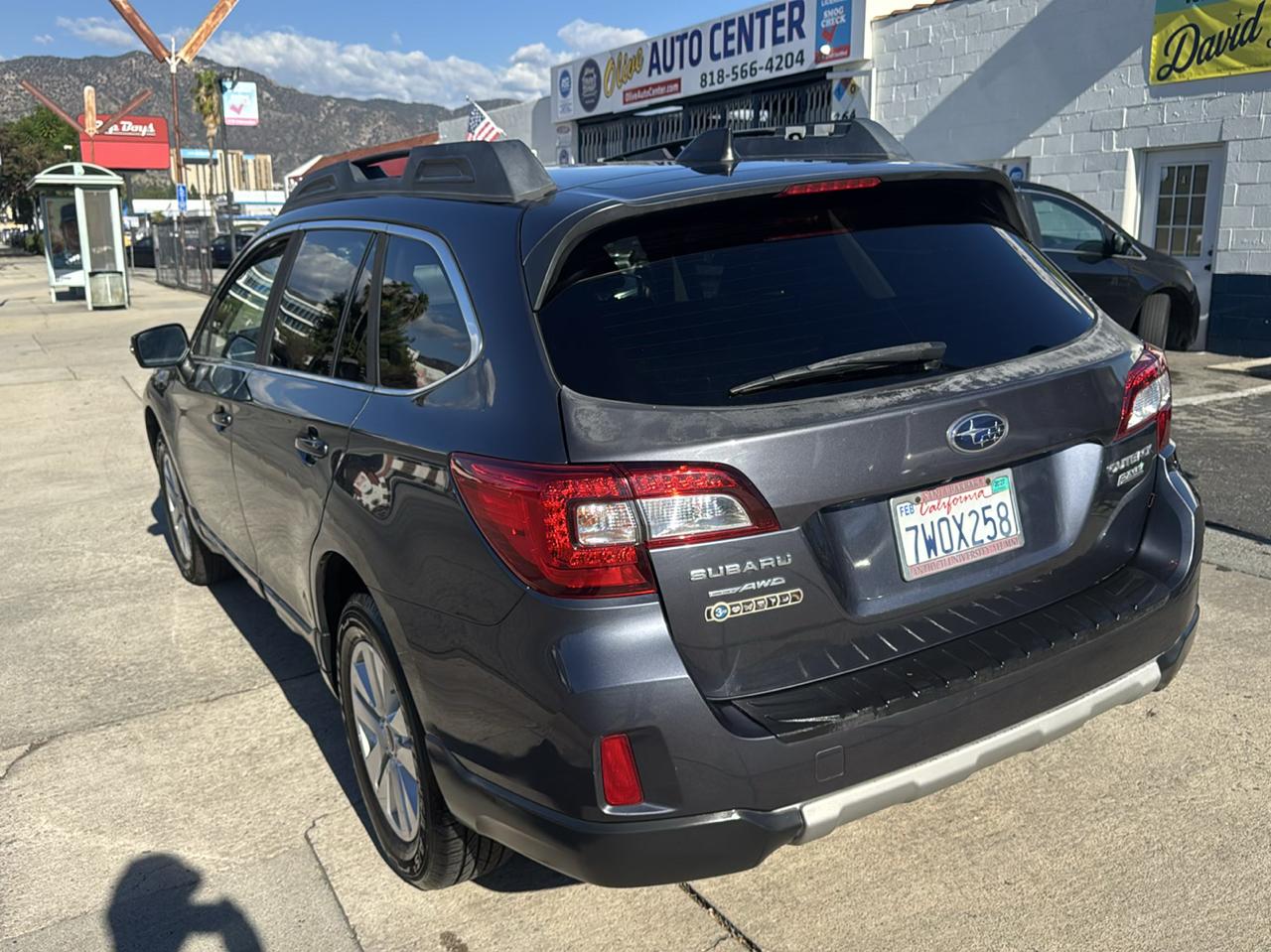 Subaru Outback 2.5i Premium 2017