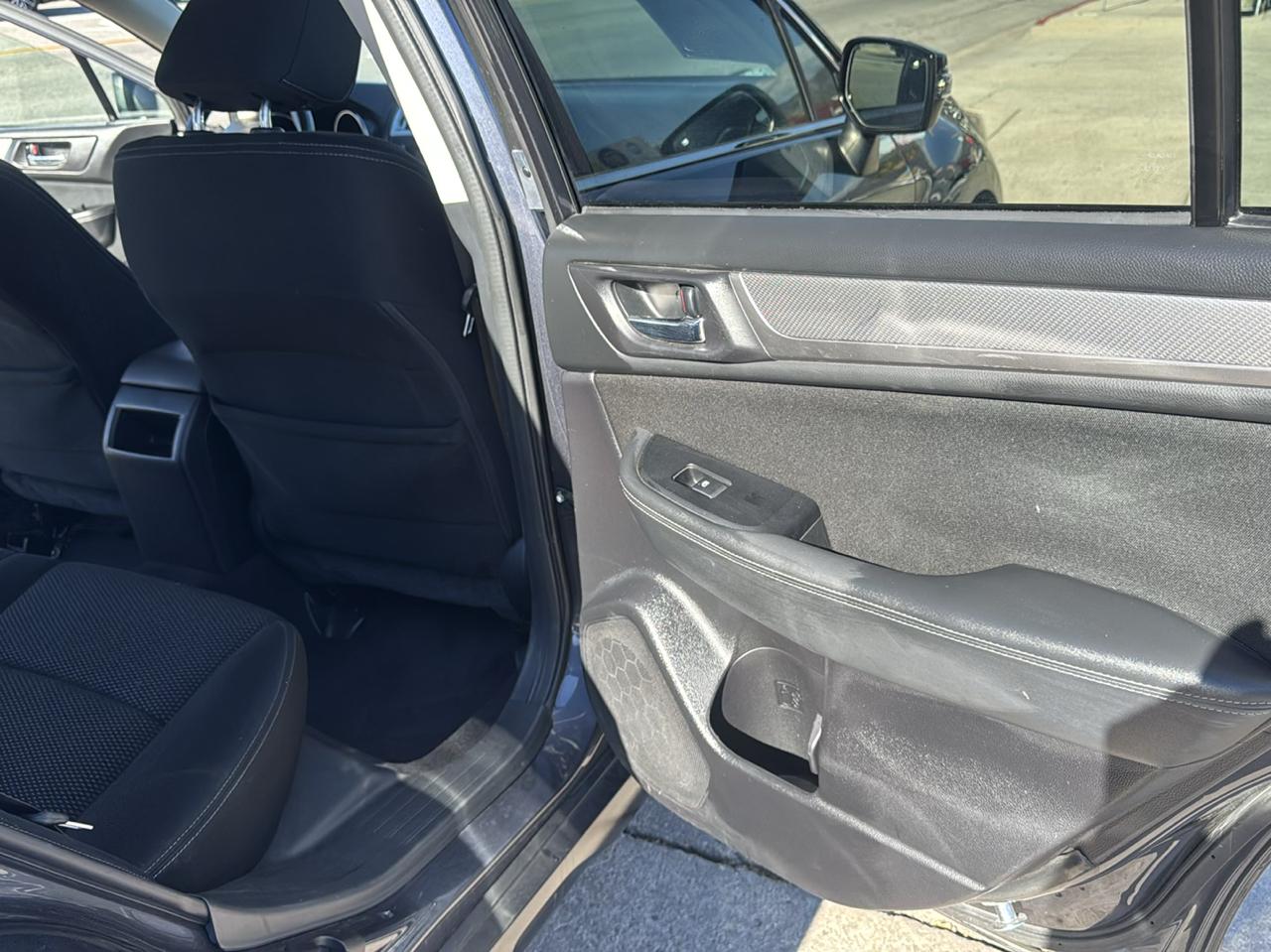 Subaru Outback 2.5i Premium 2017