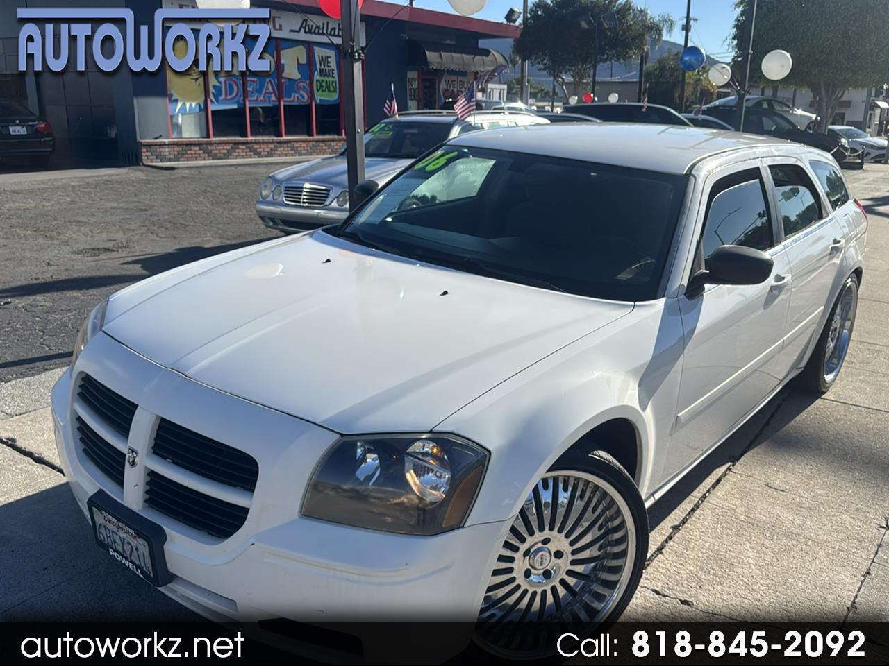 Dodge Magnum 4dr Wgn RWD 2006