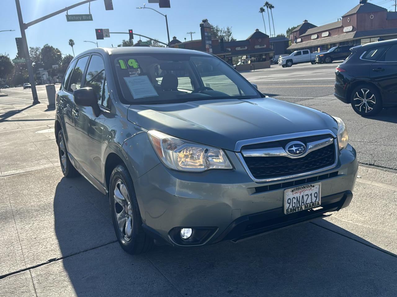 Subaru Forester 4dr Auto 2.5i PZEV 2014