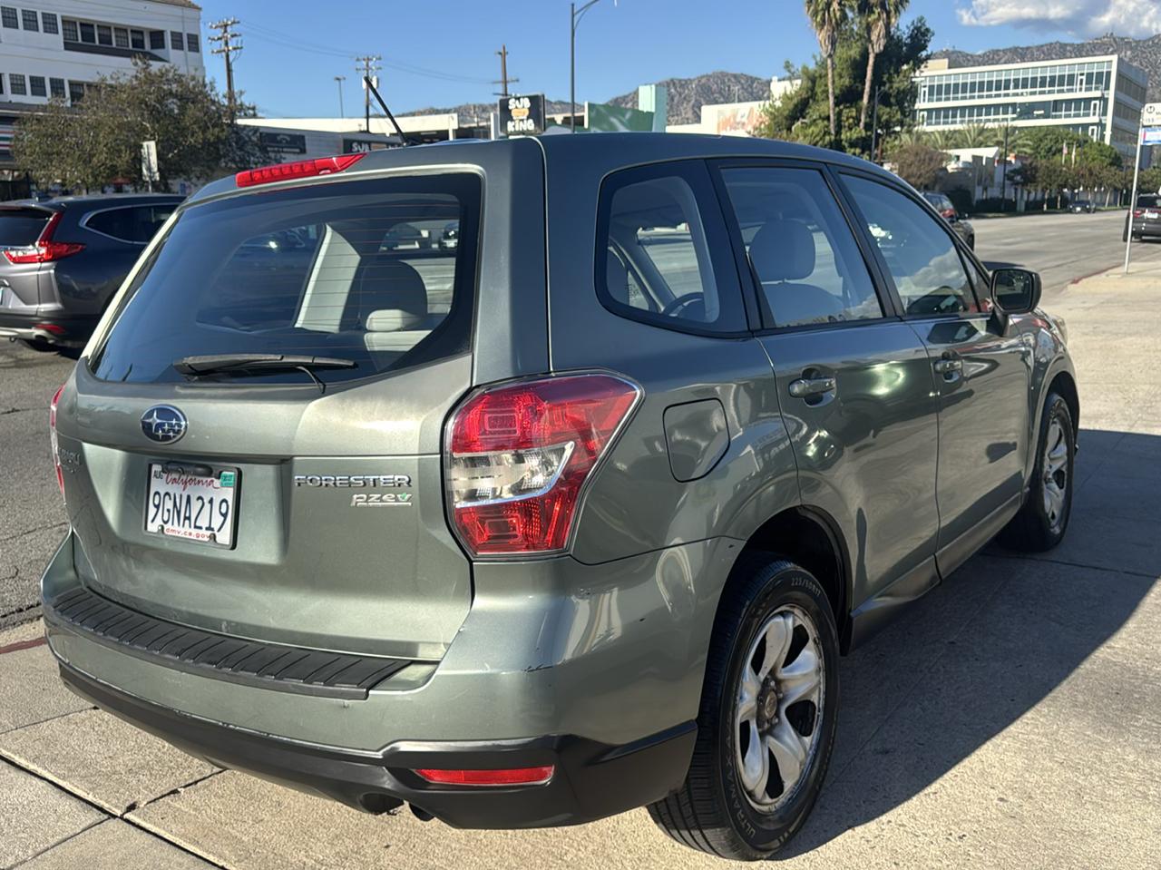 Subaru Forester 4dr Auto 2.5i PZEV 2014