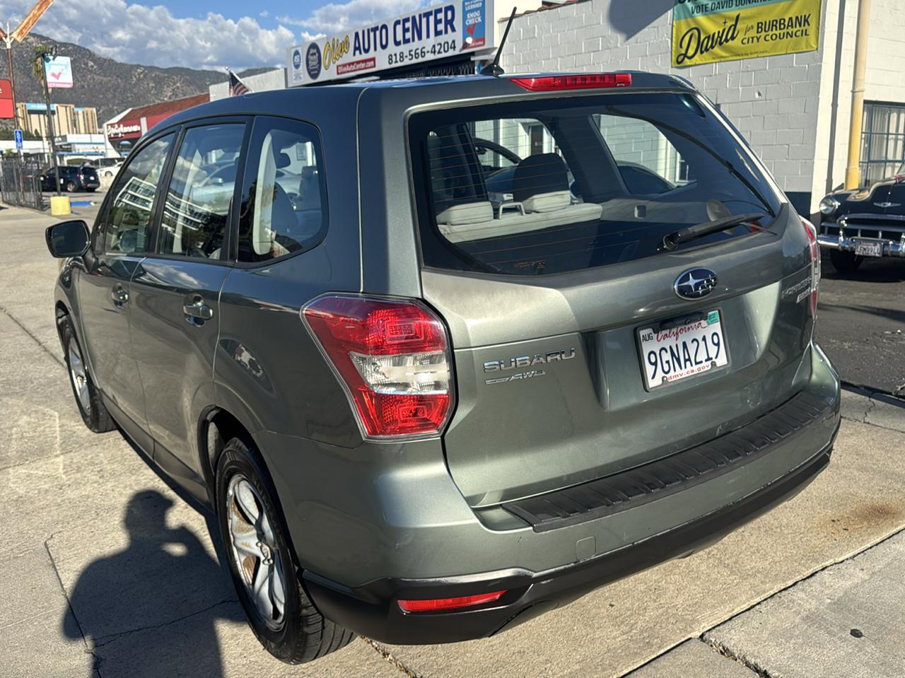 Subaru Forester 4dr Auto 2.5i PZEV 2014