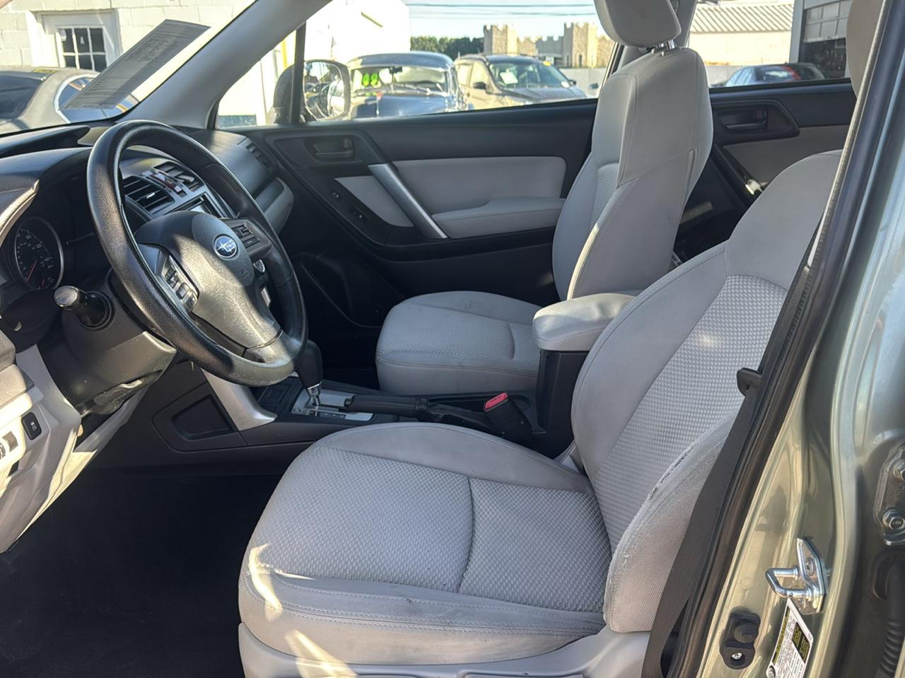 Subaru Forester 4dr Auto 2.5i PZEV 2014