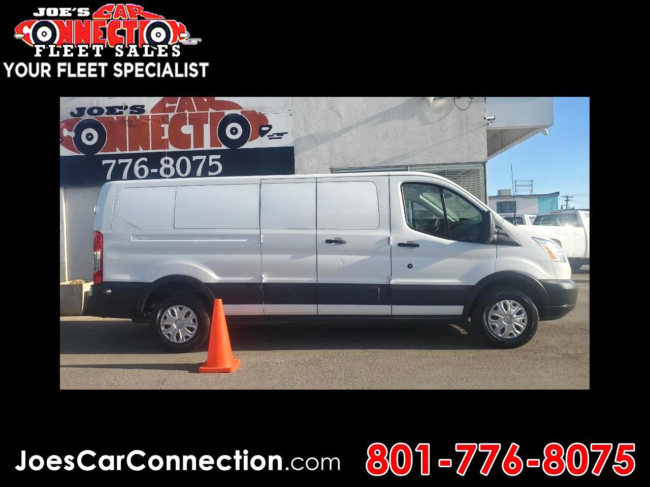 Ford Transit Wagon T-350 148" Low Roof XLT Swing-Out RH Dr 2015