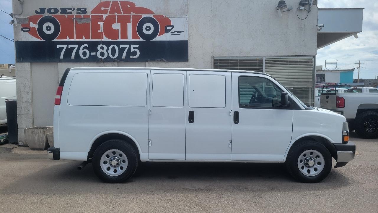 Chevrolet Classic Cargo Van  2014