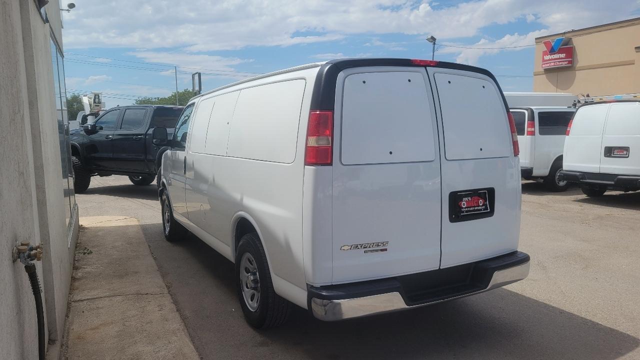 Chevrolet Classic Cargo Van  2014