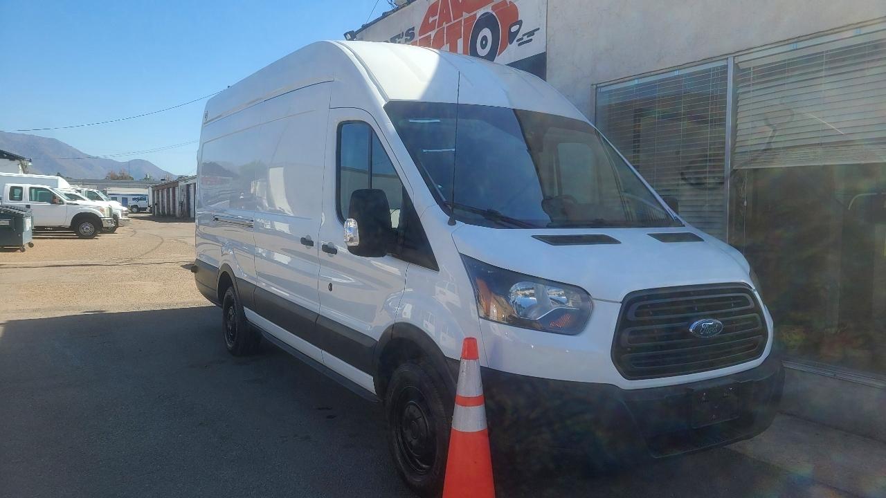 Ford Transit Van T-250 148" EL Hi Rf 9000 GVWR Sliding RH Dr 2018