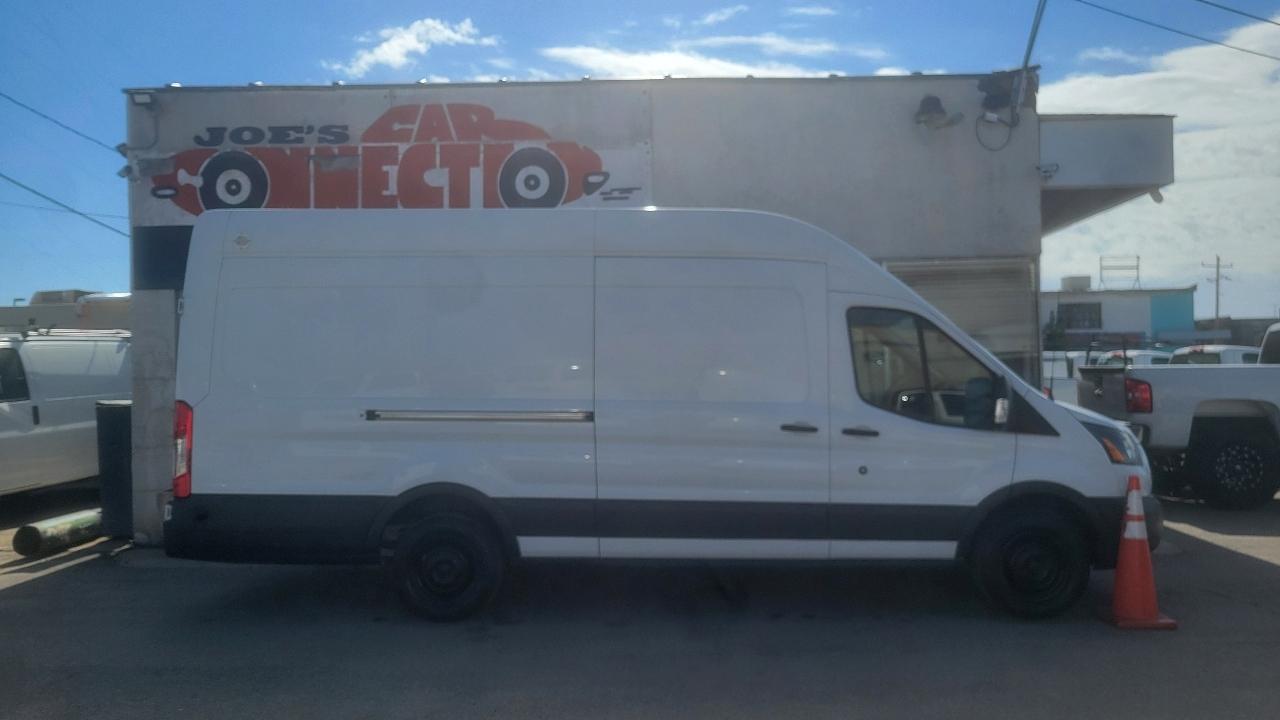 Ford Transit Van T-250 148" EL Hi Rf 9000 GVWR Sliding RH Dr 2018