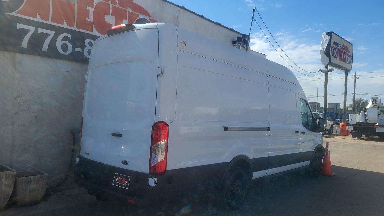 Ford Transit Van T-250 148" EL Hi Rf 9000 GVWR Sliding RH Dr 2018