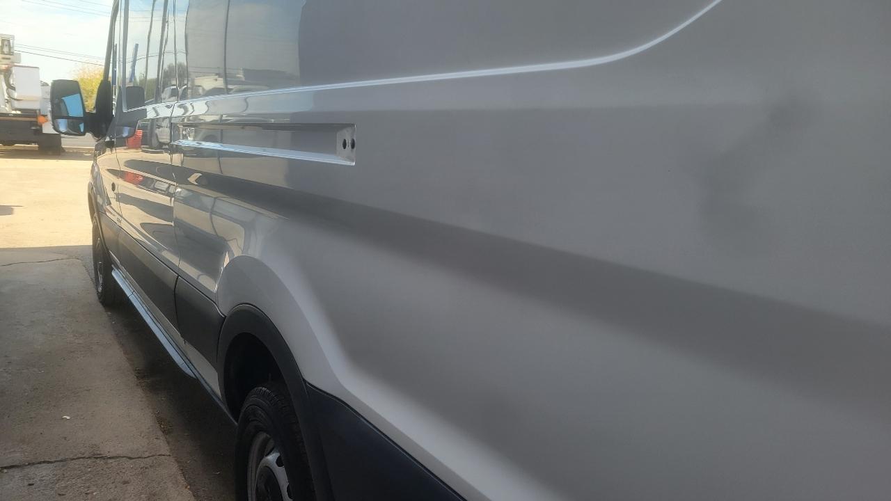 Ford Transit Van T-250 148" EL Hi Rf 9000 GVWR Sliding RH Dr 2018