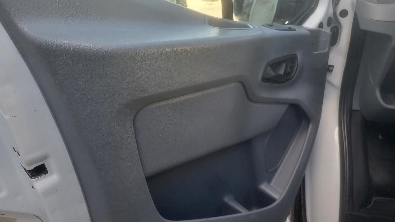 Ford Transit Van T-250 148" EL Hi Rf 9000 GVWR Sliding RH Dr 2018