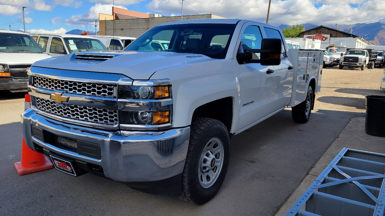 Chevrolet Silverado 3500HD 4WD Crew Cab 167.7" Work Truck 2019 Chevrolet Silverado 3500HD 4WD Crew Cab 167.7" Work Truck 2019