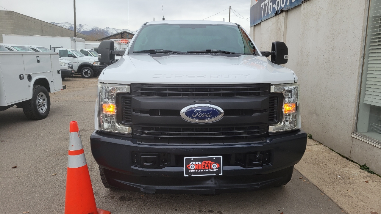 Ford Super Duty F-250 SRW 4WD SuperCab 142" XL 2017