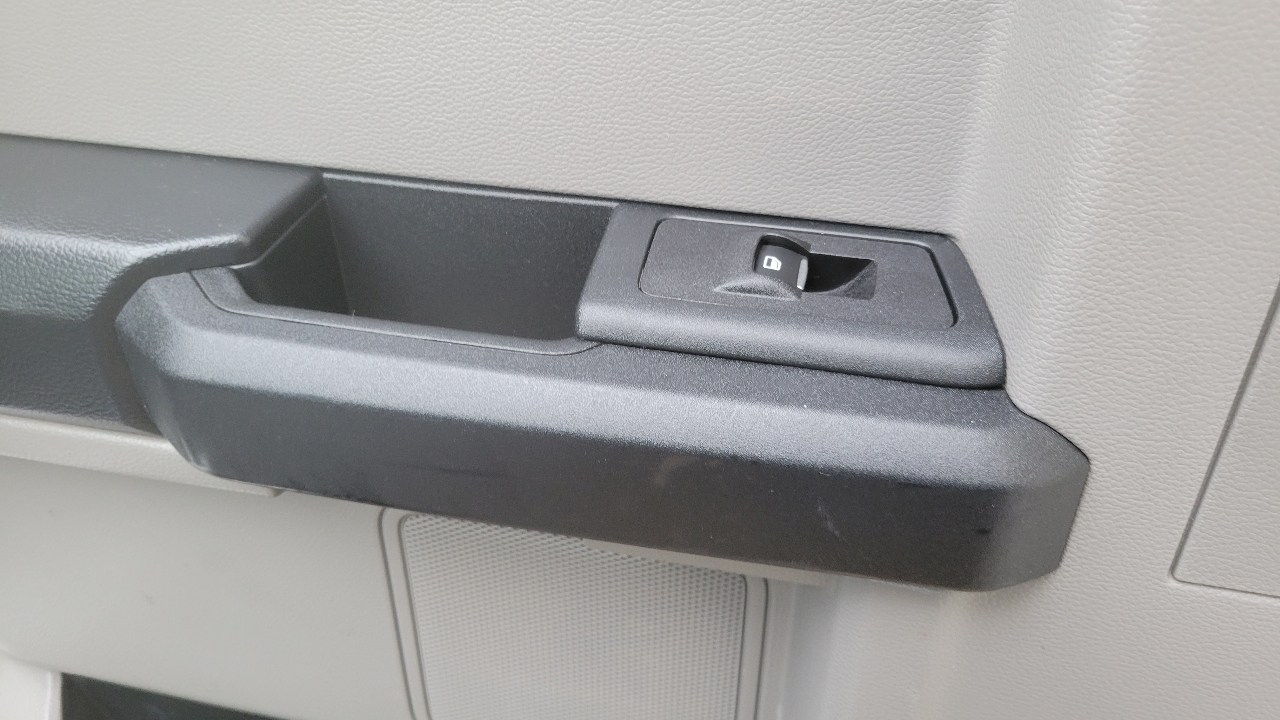 Ford Super Duty F-250 SRW 4WD SuperCab 142" XL 2017