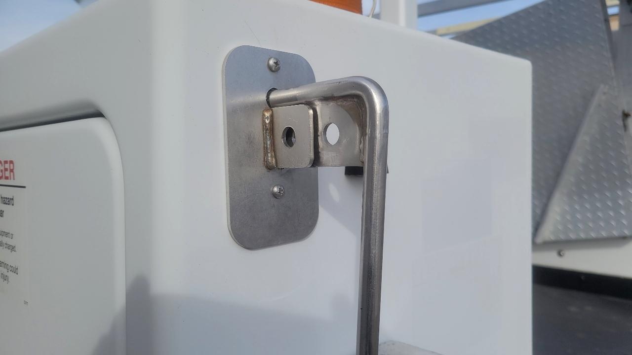 Ford Super Duty F-450 DRW Reg Cab 141" WB 60" CA XLT 2006