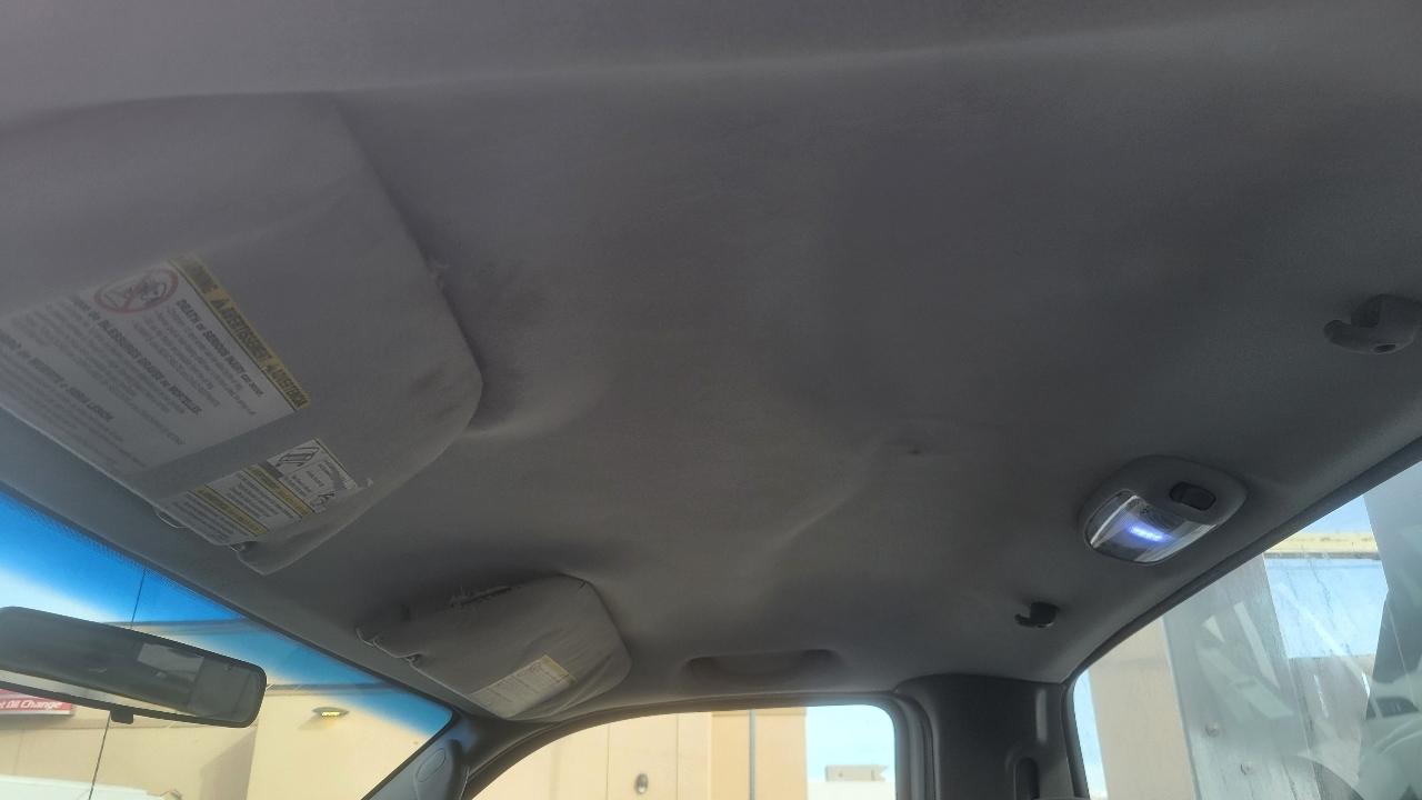 Ford Super Duty F-450 DRW Reg Cab 141" WB 60" CA XLT 2006