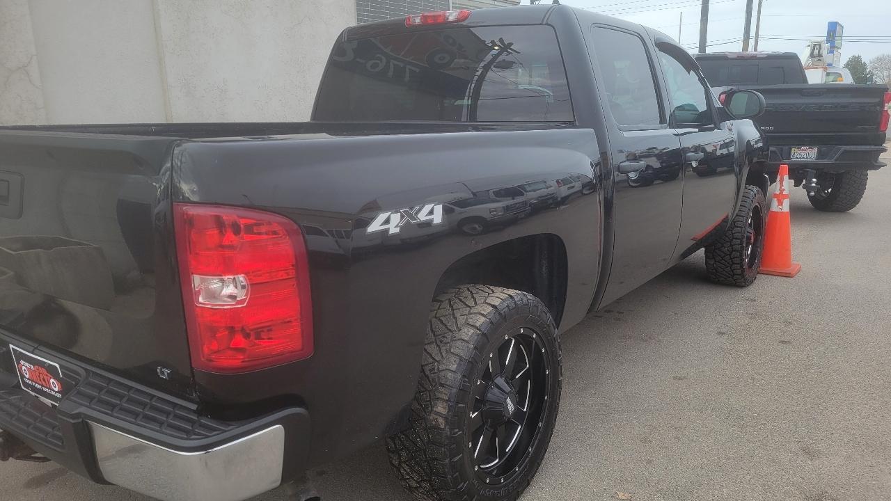 Chevrolet Silverado 1500 4WD Crew Cab 143.5" LT 2012