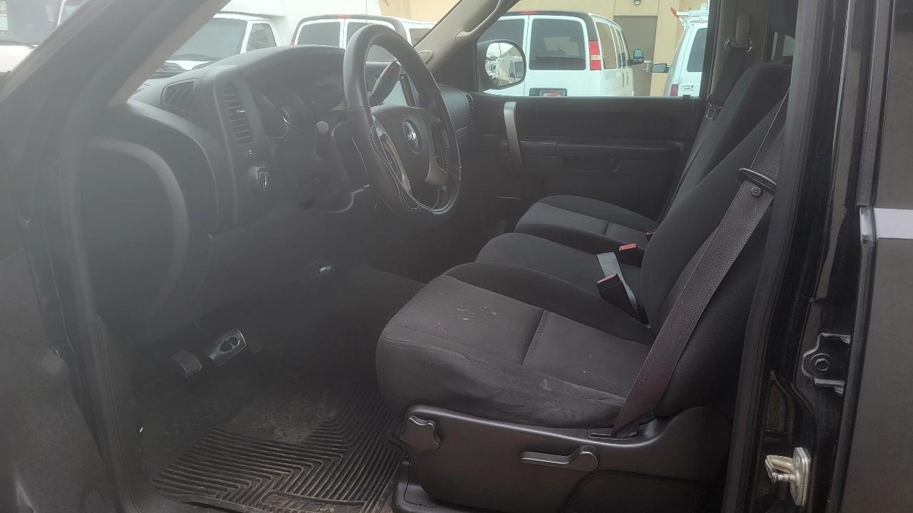 Chevrolet Silverado 1500 4WD Crew Cab 143.5" LT 2012