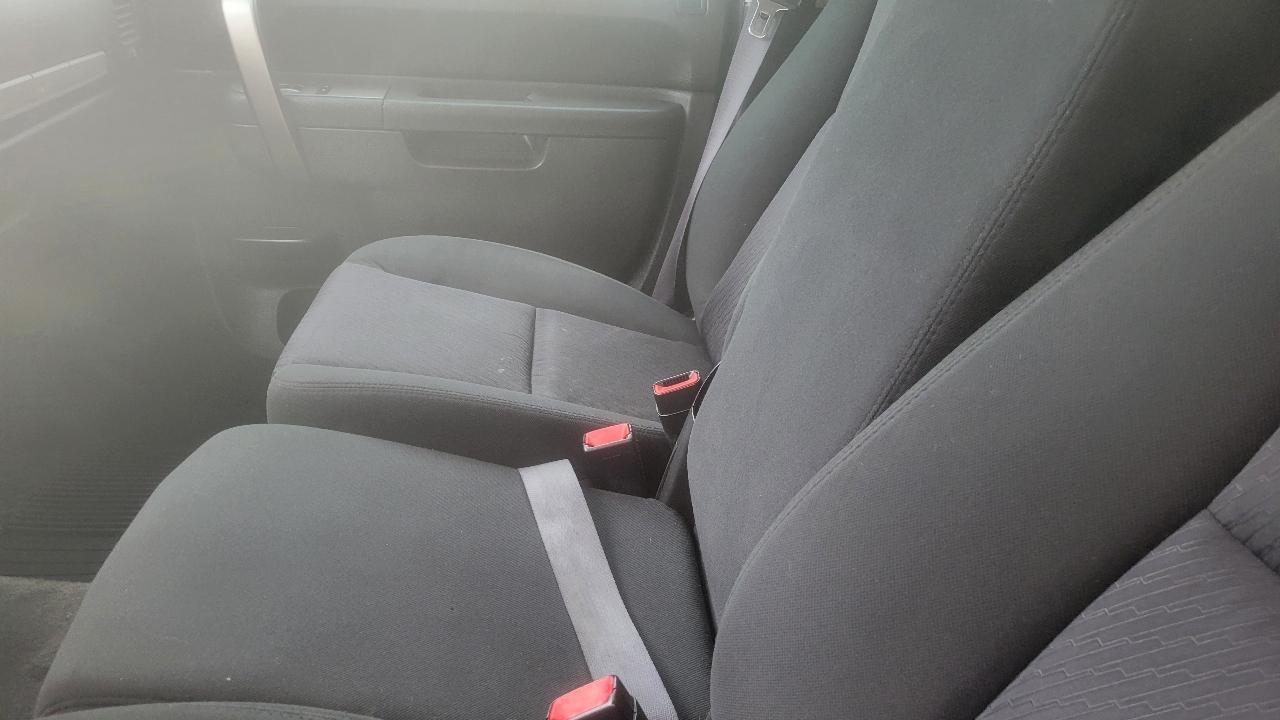 Chevrolet Silverado 1500 4WD Crew Cab 143.5" LT 2012