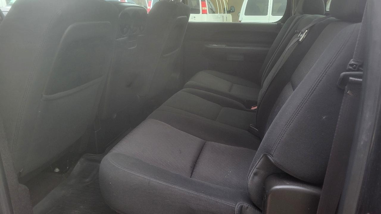 Chevrolet Silverado 1500 4WD Crew Cab 143.5" LT 2012