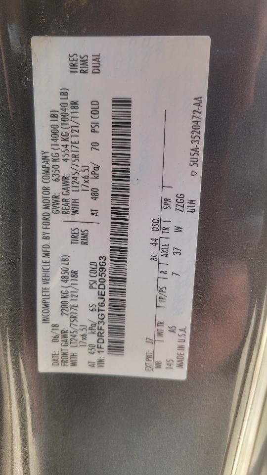 Ford Super Duty F-350 DRW XLT 2WD Reg Cab 145" WB 60" CA 2018