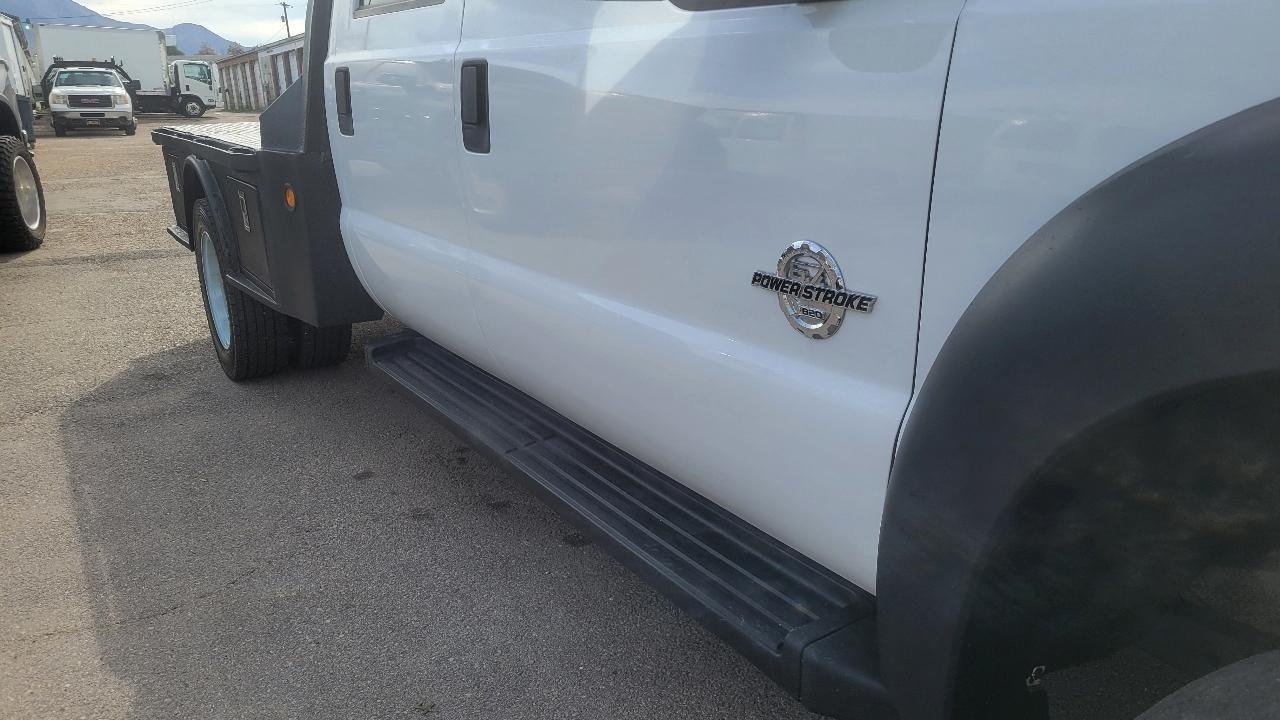 Ford Super Duty F-550 DRW 2WD Crew Cab 176" WB 60" CA XL 2011