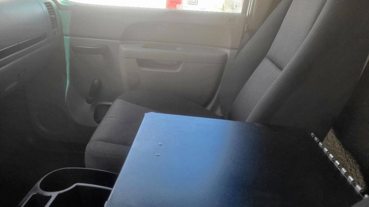 Chevrolet Silverado 1500 4WD Reg Cab 119.0" Work Truck 2013