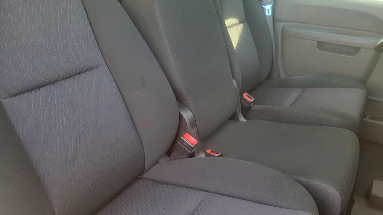 Chevrolet Silverado 1500 4WD Reg Cab 119.0" Work Truck 2013