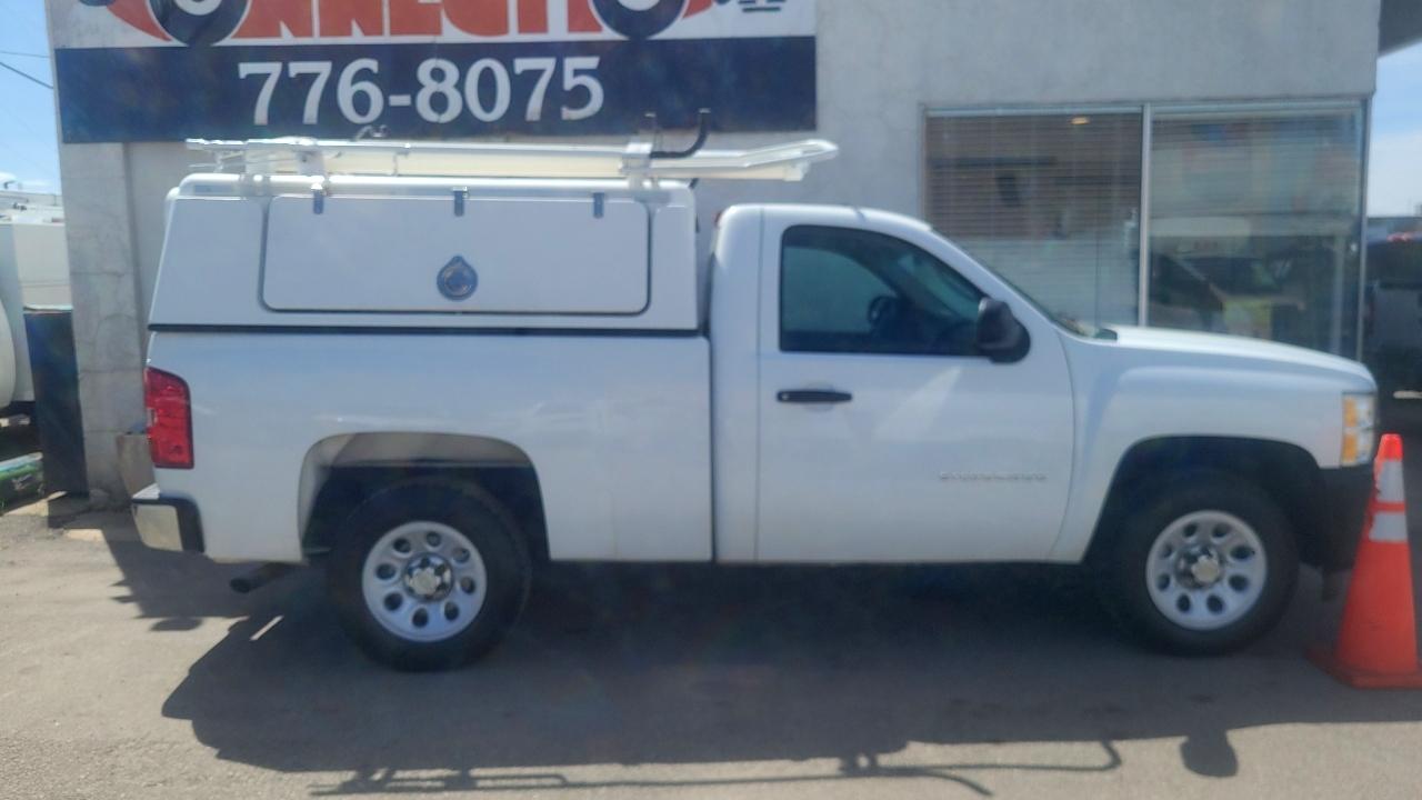 Chevrolet Silverado 1500 4WD Reg Cab 119.0" Work Truck 2011