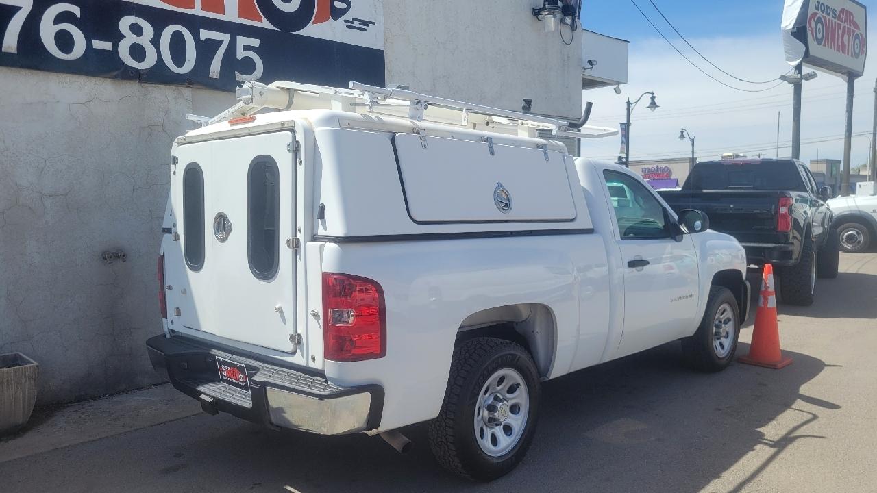 Chevrolet Silverado 1500 4WD Reg Cab 119.0" Work Truck 2011
