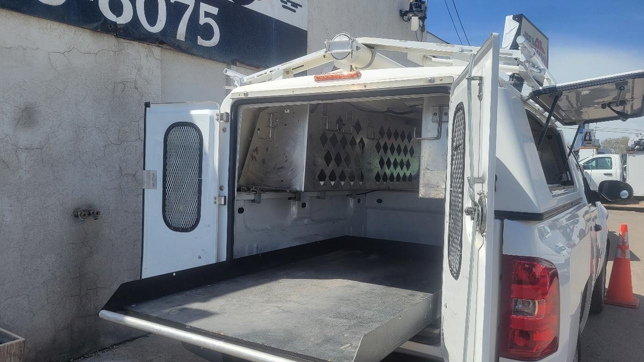 Chevrolet Silverado 1500 4WD Reg Cab 119.0" Work Truck 2011