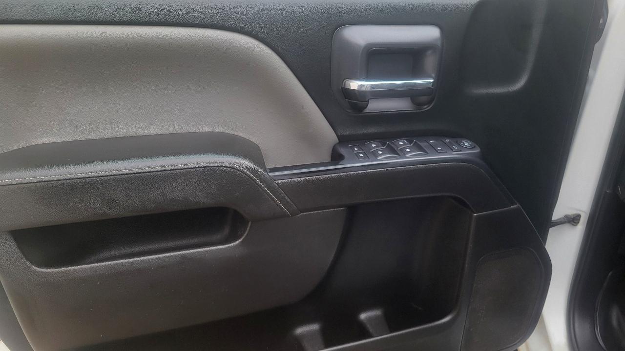 Chevrolet Silverado 3500HD Built After Aug 14 4WD Crew Cab 171.5" WB, 59.06" CA WT 2015