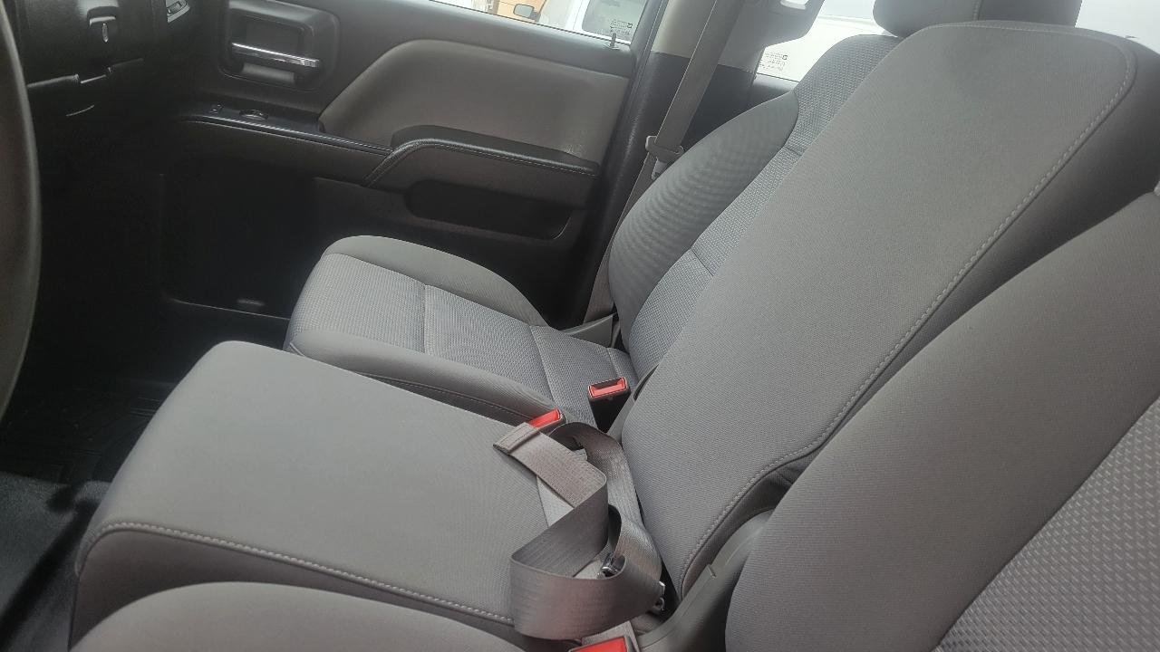 Chevrolet Silverado 3500HD Built After Aug 14 4WD Crew Cab 171.5" WB, 59.06" CA WT 2015