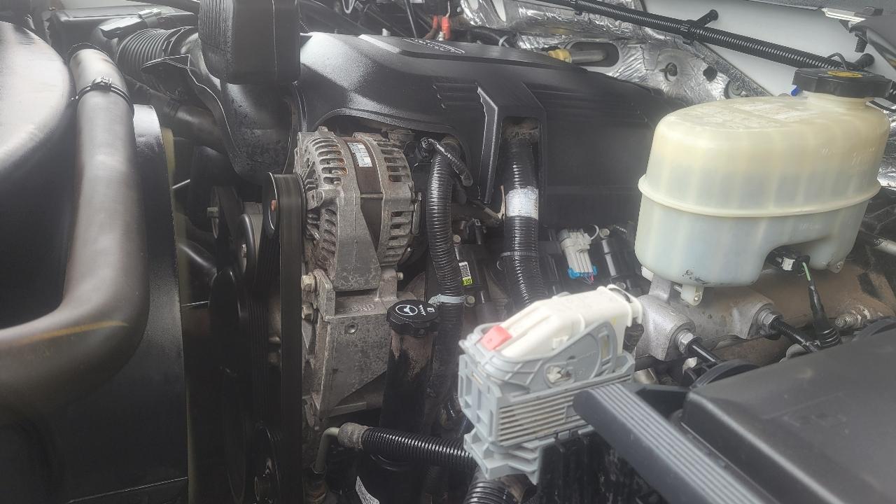 Chevrolet Silverado 3500HD Built After Aug 14 4WD Crew Cab 171.5" WB, 59.06" CA WT 2015