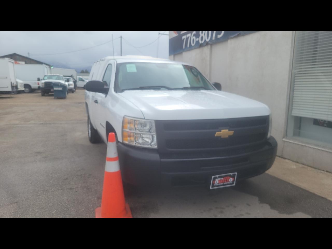 Chevrolet Silverado 1500 2WD Reg Cab 119.0" Work Truck 2012