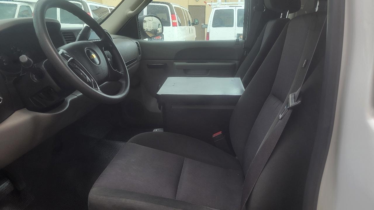 Chevrolet Silverado 1500 2WD Reg Cab 119.0" Work Truck 2012