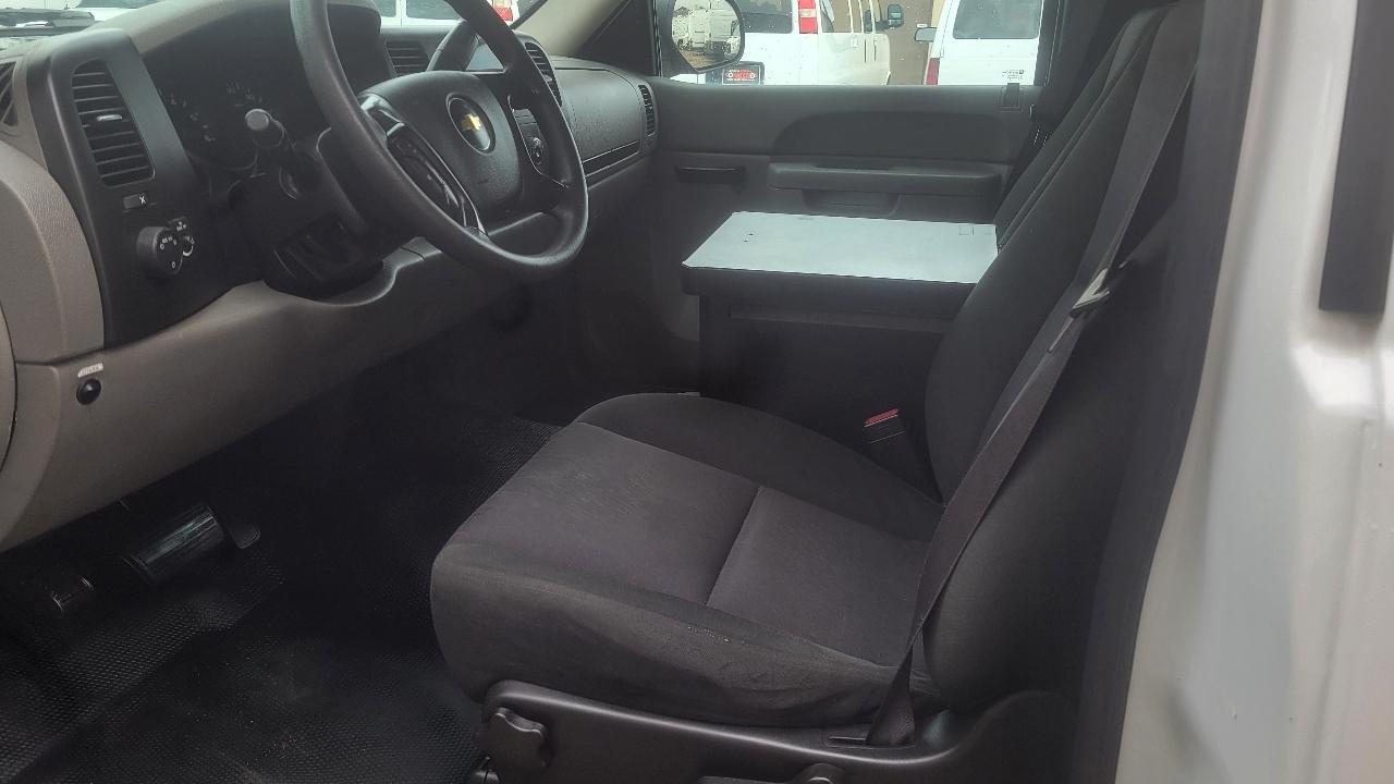 Chevrolet Silverado 1500 2WD Reg Cab 119.0" Work Truck 2012