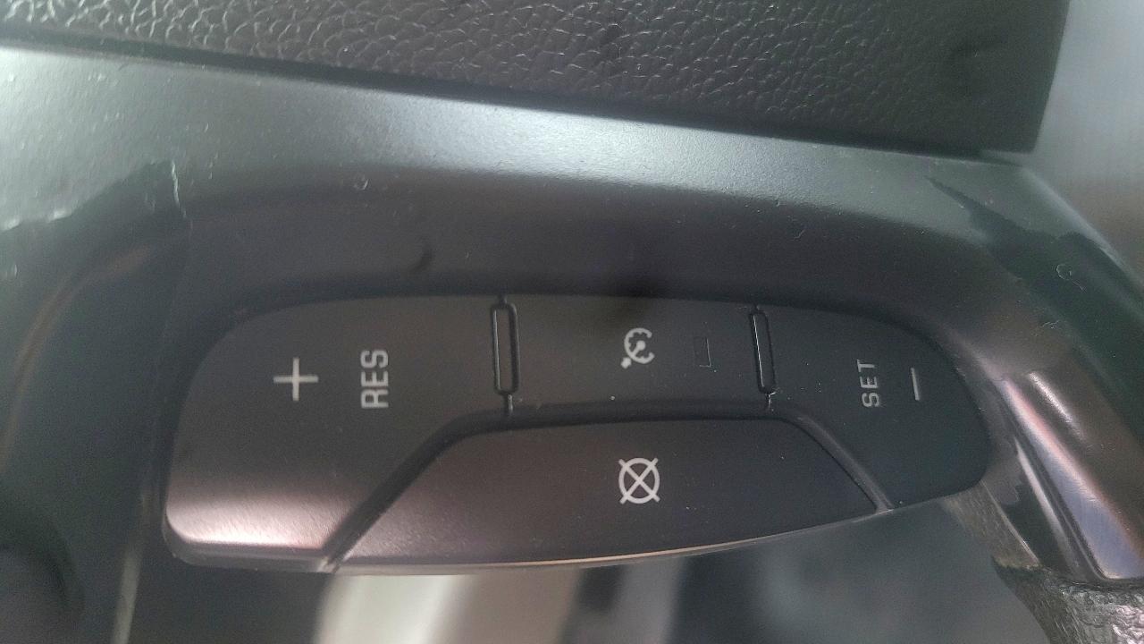 Chevrolet Silverado 1500 2WD Reg Cab 119.0" Work Truck 2012