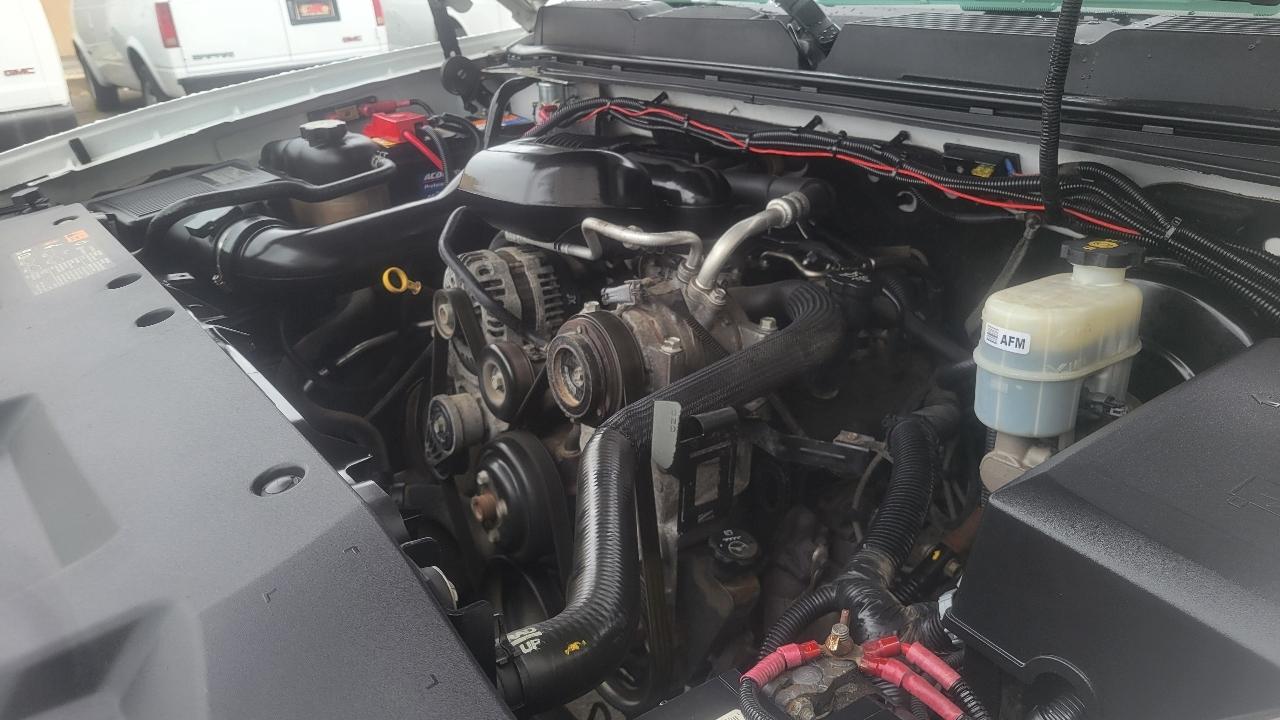 Chevrolet Silverado 1500 2WD Reg Cab 119.0" Work Truck 2012