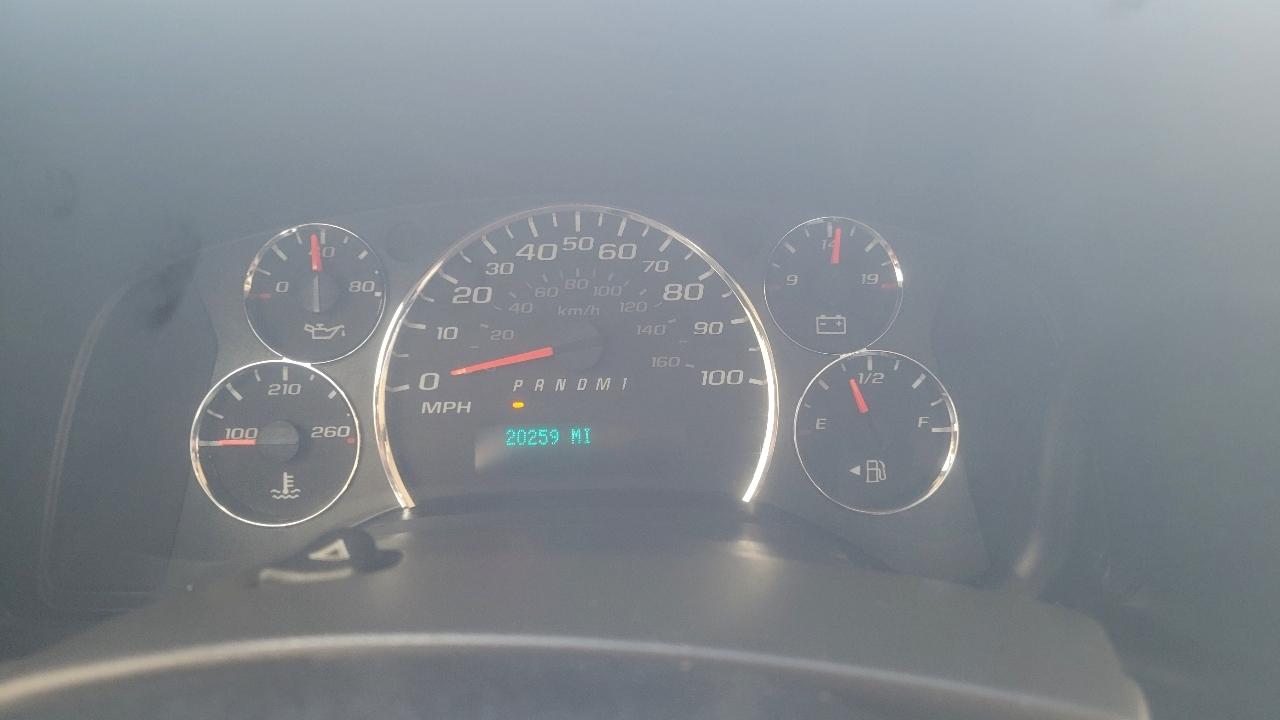 Chevrolet Express Commercial Cutaway 3500 Van 139" 2016