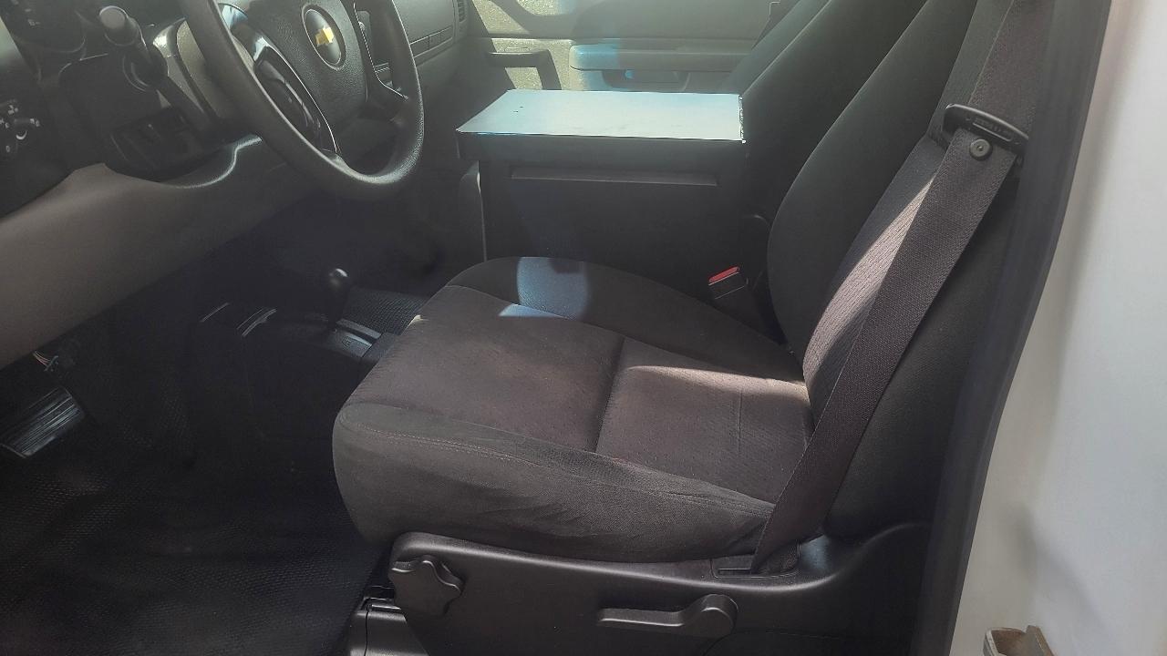 Chevrolet Silverado 1500 4WD Reg Cab 119.0" Work Truck 2012