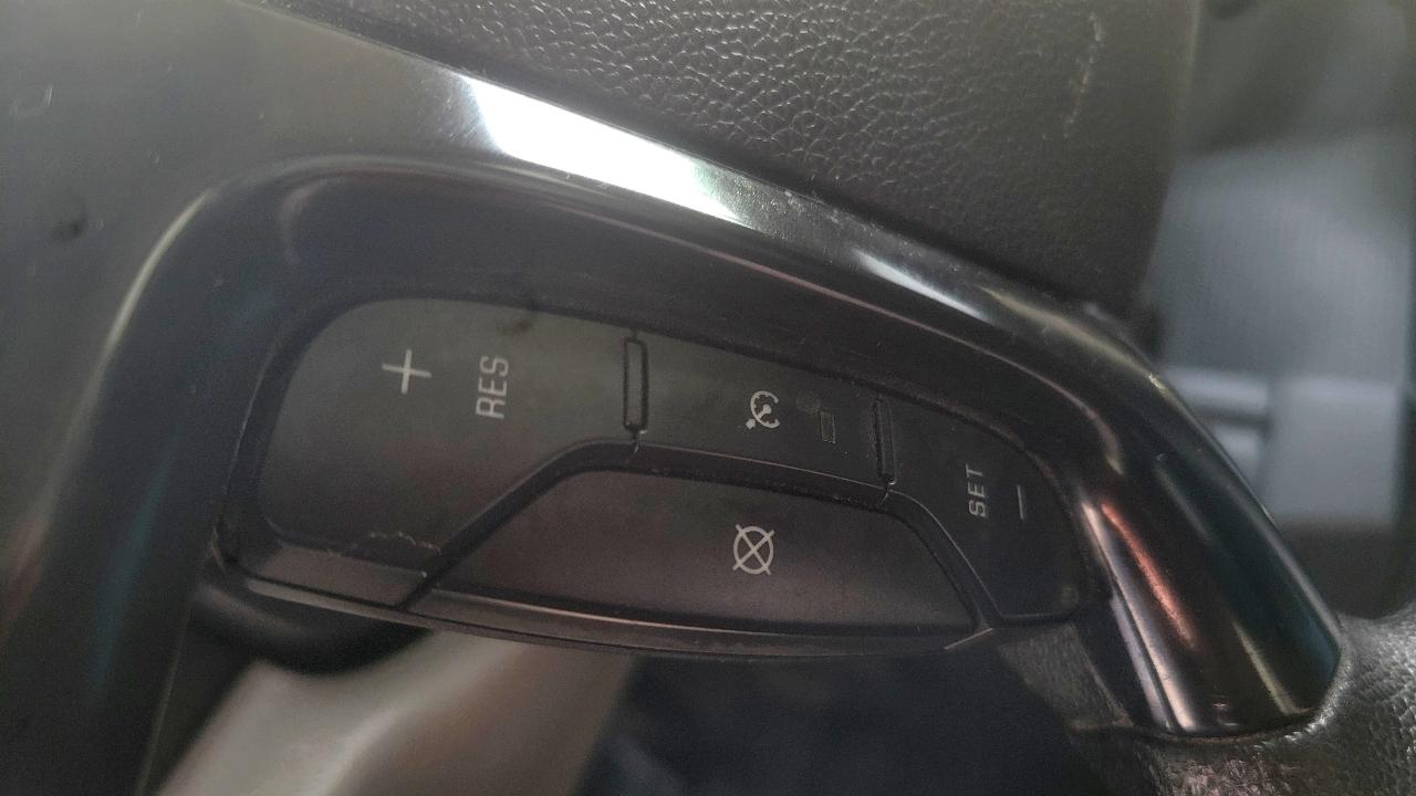 Chevrolet Silverado 1500 4WD Reg Cab 119.0" Work Truck 2012